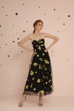 Lane in Black and Yellow