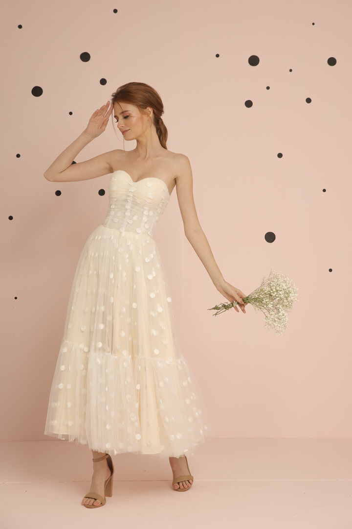 Tate in Cream