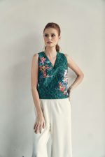 Lee in Emerald Green - Image 3