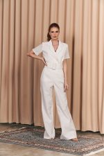 Flavia in White