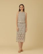 Elinor in Grey - Image 3