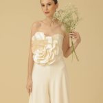 Dahlia in Ivory