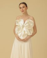 Jasmine in Ivory