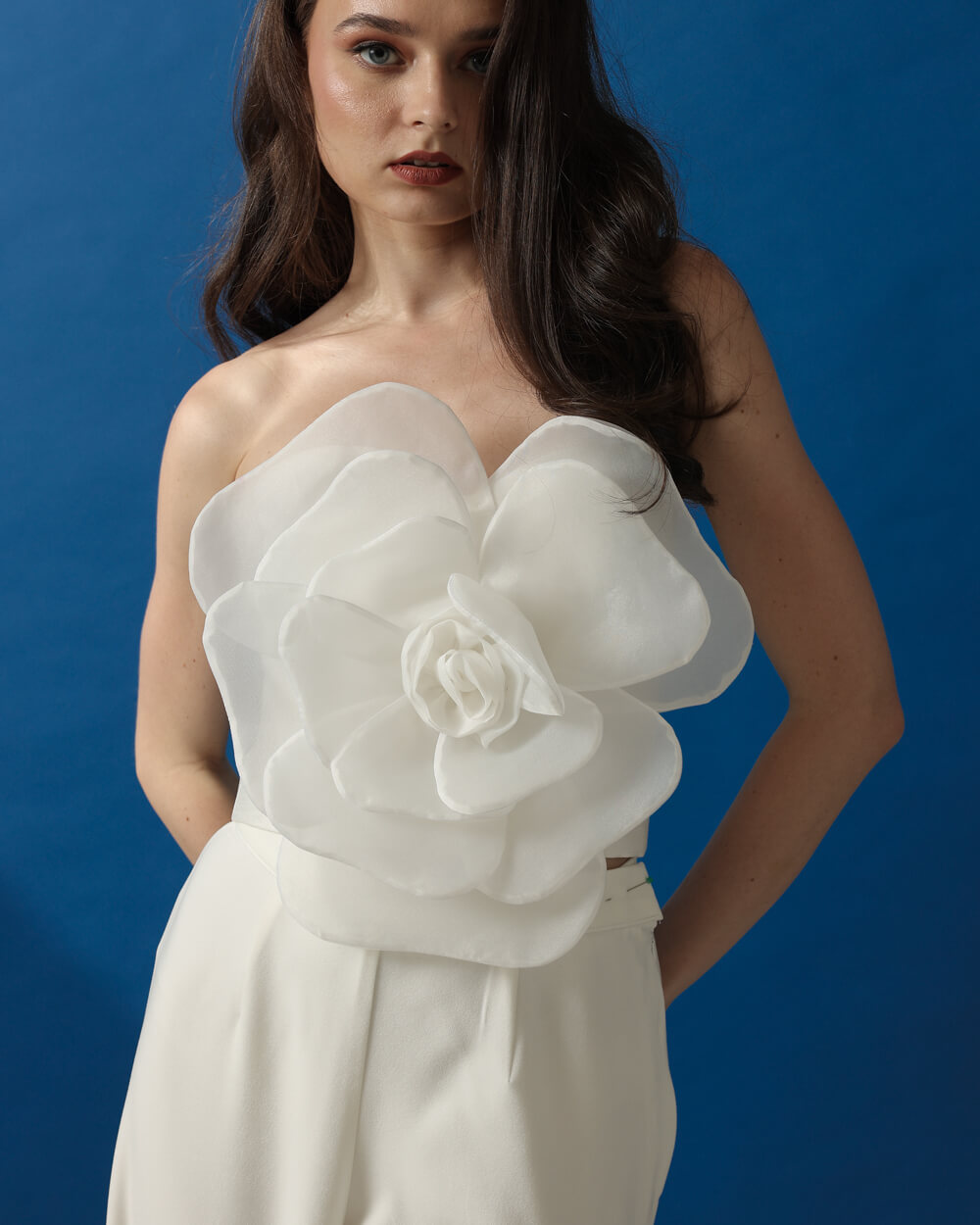 070A0059 Damian in Ivory - Image 1