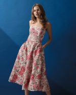 Kira in Pink - Image 3