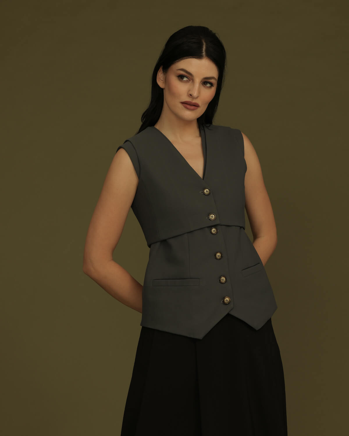 070A9345 Harrison - Image 1