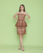 Ginny in Caramel - Image 2